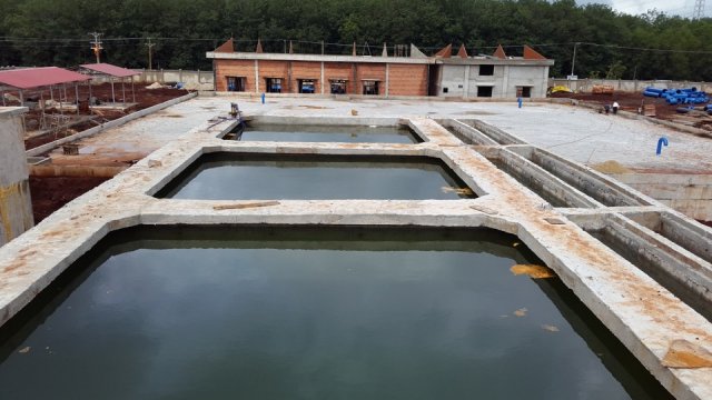 Filter tank and reservoir under construction